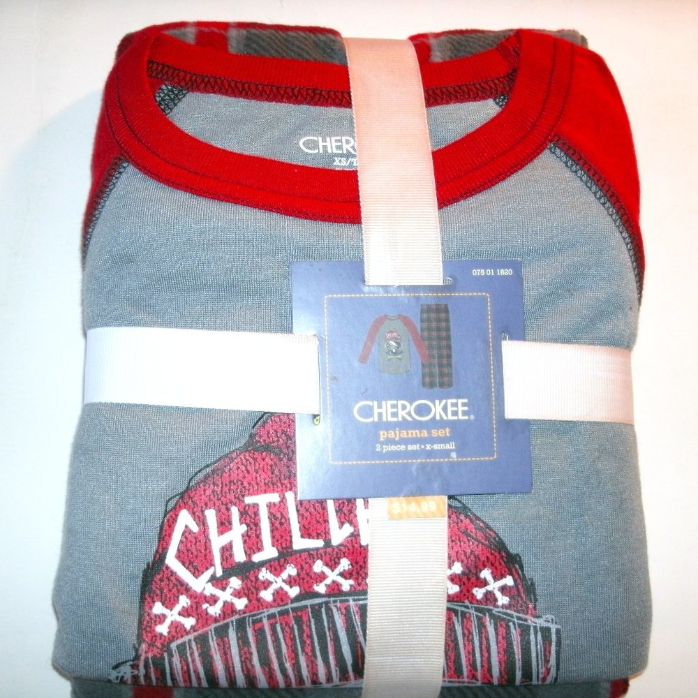 Cherokee Boys Pajamas 2 Piece Set Skull Crossbones Plaid Winter Gray Red XS 4-5